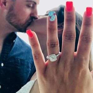 Meet your Posher, Francesca